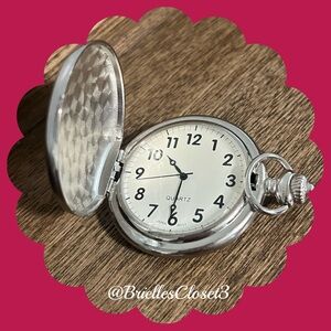 🌸 Vintage Ladies/Women’s Pocket Watch - Silver